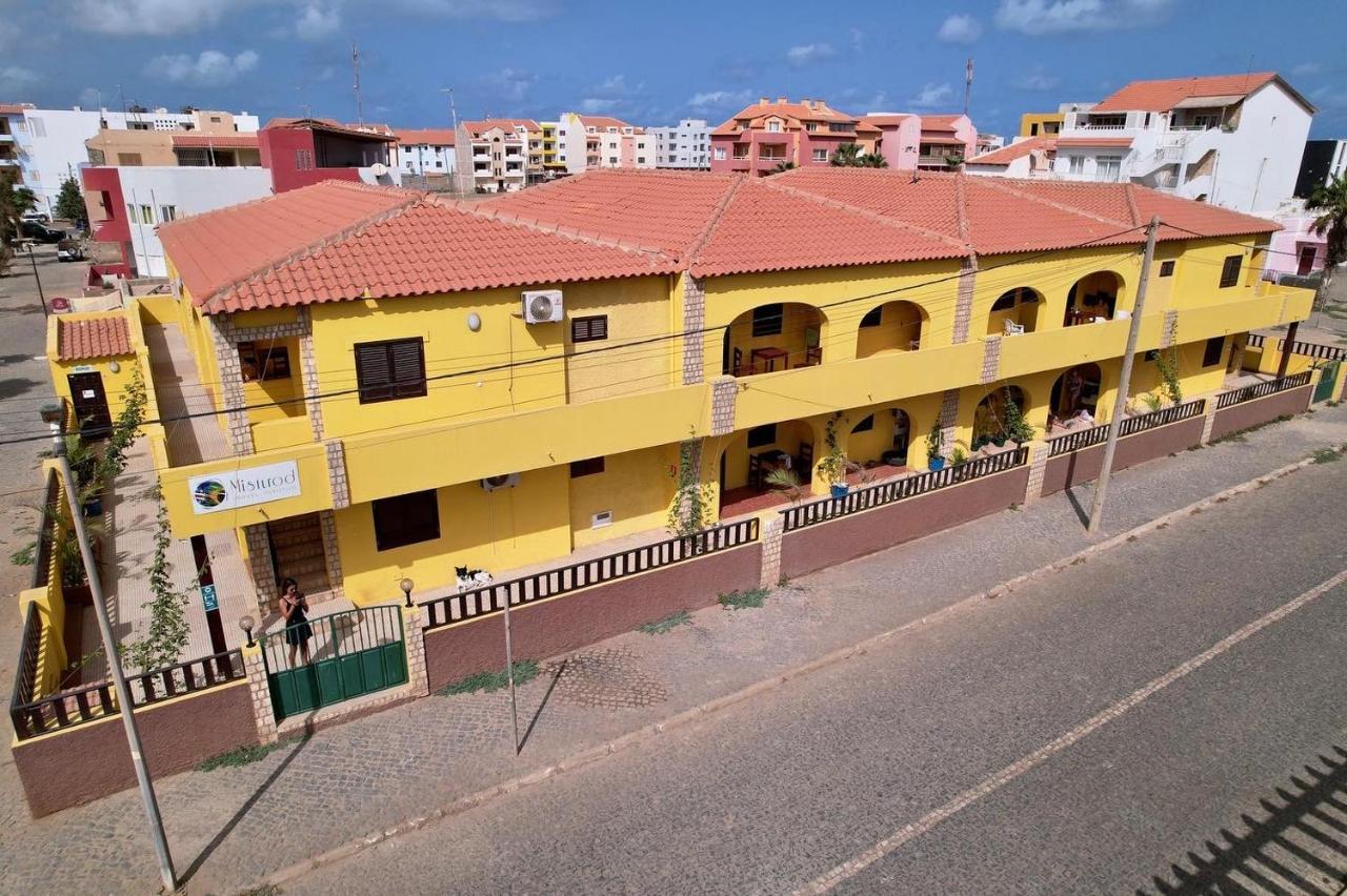 Misturod - Holiday Apartments Санта-Мария Экстерьер фото